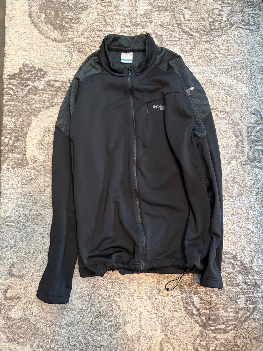 Columbia Black Men’s Full-Zip Performance Jacket with Chest Zip